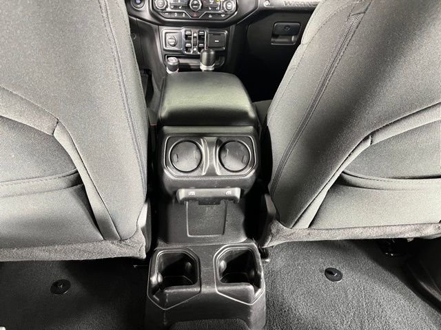 Used 2022 Jeep Wrangler Unlimited Sport AWD/4WD image 35