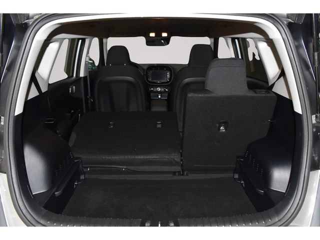 Used 2025 Kia Soul LX w/ LX Technology Package FWD image 18