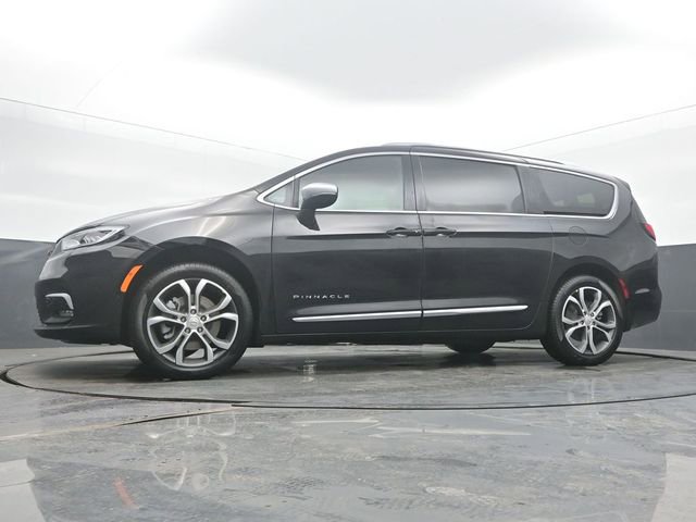New 2026 Chrysler Pacifica Pinnacle image 47