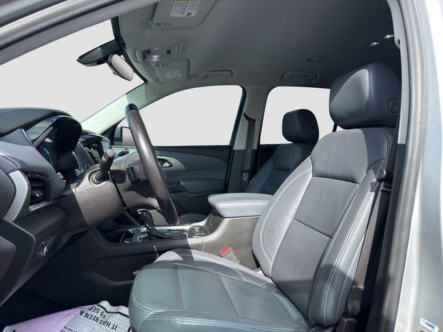 Used 2019 Chevrolet Traverse LT FWD image 9