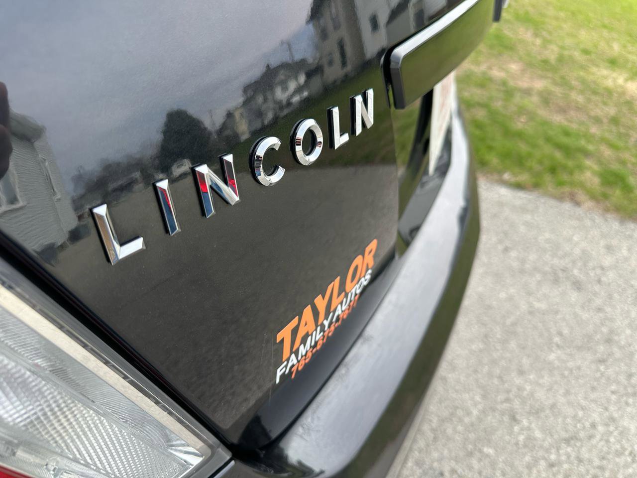 Used 2011 Lincoln MKS AWD w/ 201A Rapid Spec Order Code image 32