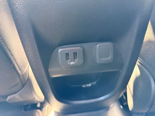 Used 2022 Chevrolet Colorado LT image 21