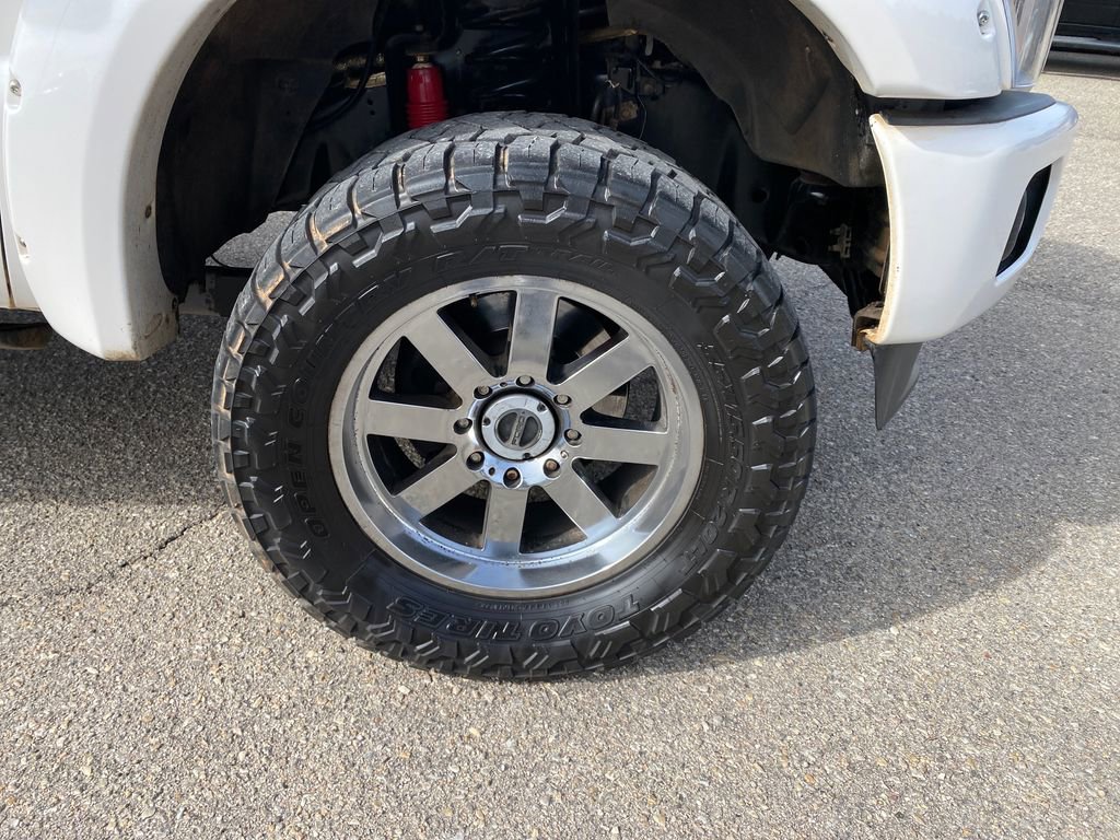 Used 2016 Ford F250 Platinum w/ FX4 Off-Road Package AWD/4WD image 32