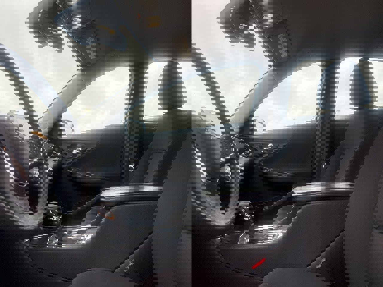 Used 2024 Chevrolet Malibu LT image 38