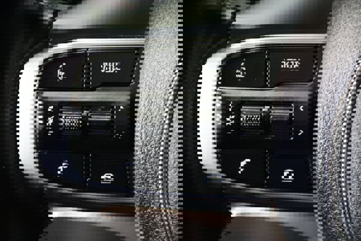 Used 2023 Kia K5 GT-Line image 16