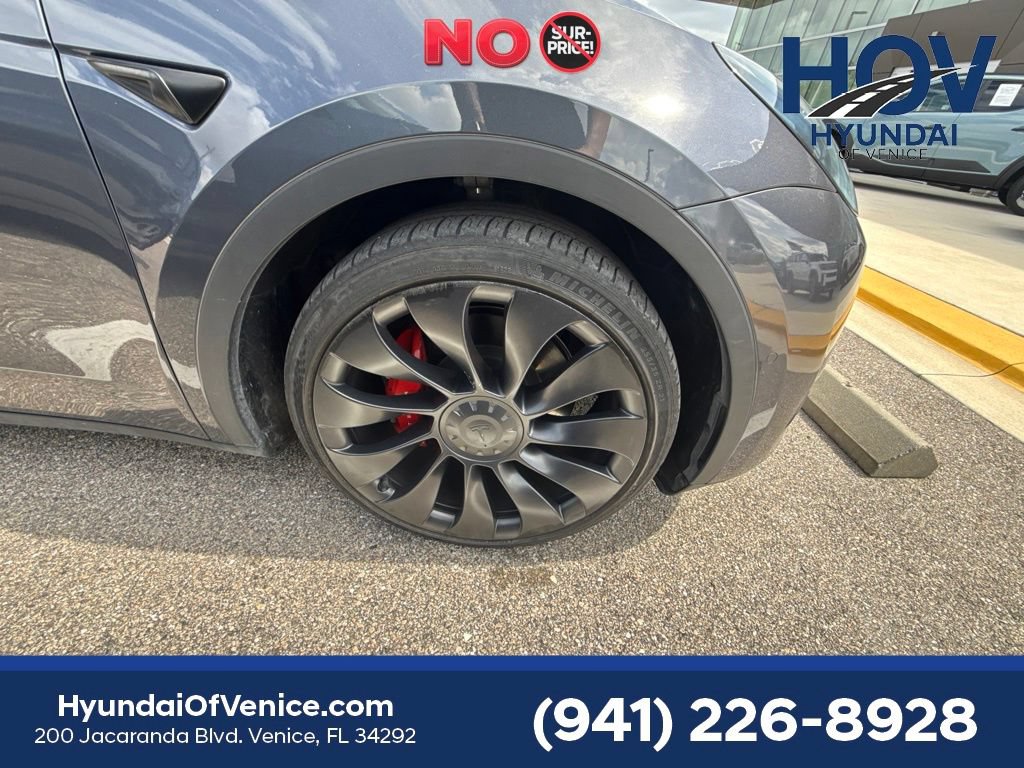 Used 2022 Tesla Model Y Performance AWD/4WD image 7
