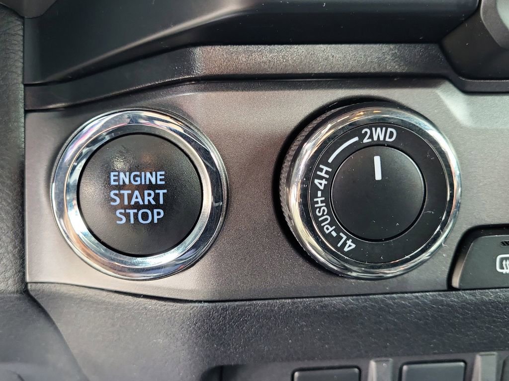 Used 2020 Toyota Tacoma TRD Off-Road w/ Technology Package image 22