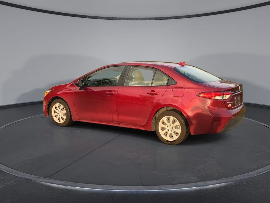 Used 2025 Toyota Corolla LE FWD image 6