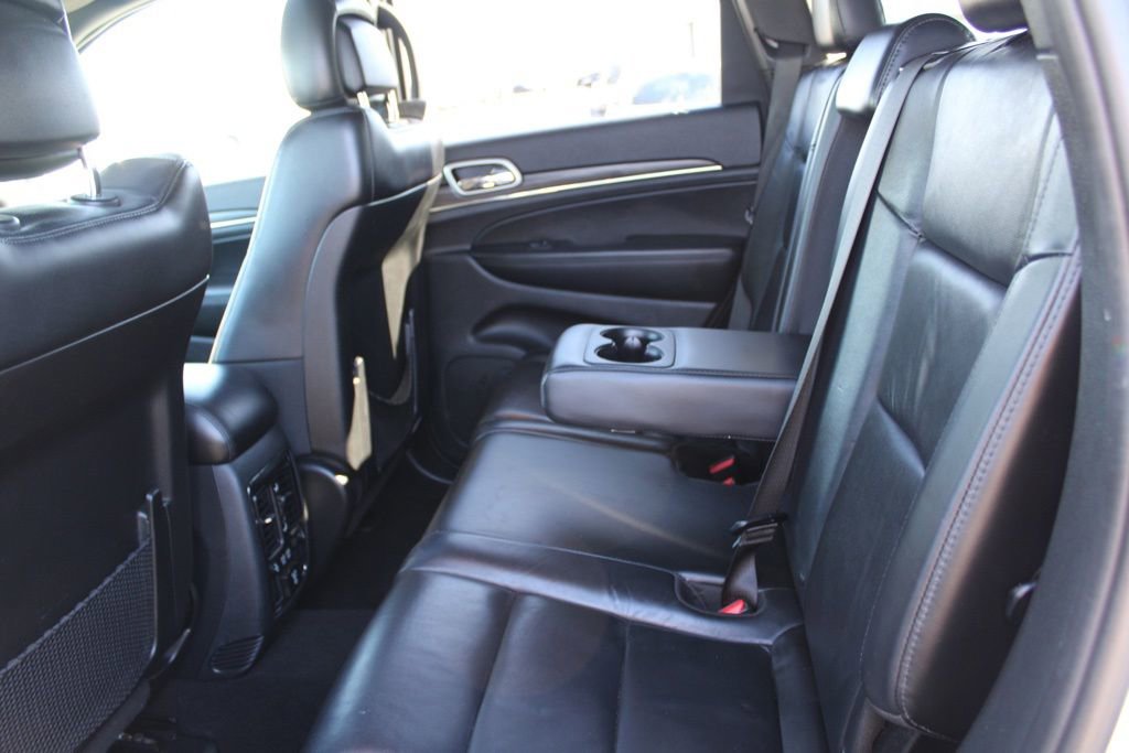 Used 2019 Jeep Grand Cherokee Limited image 25