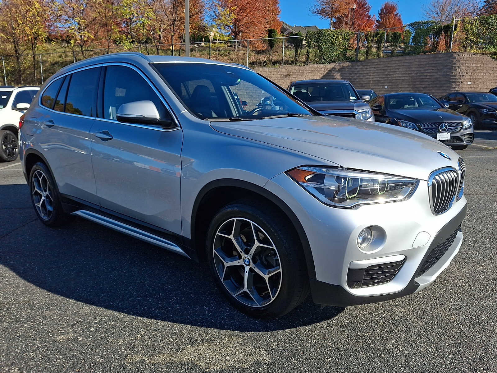Used 2019 BMW X1 xDrive28i w/ Convenience Package image 3