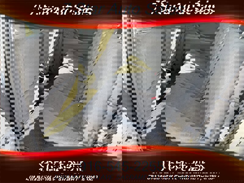 Used 2005 Toyota Sequoia SR5 image 15