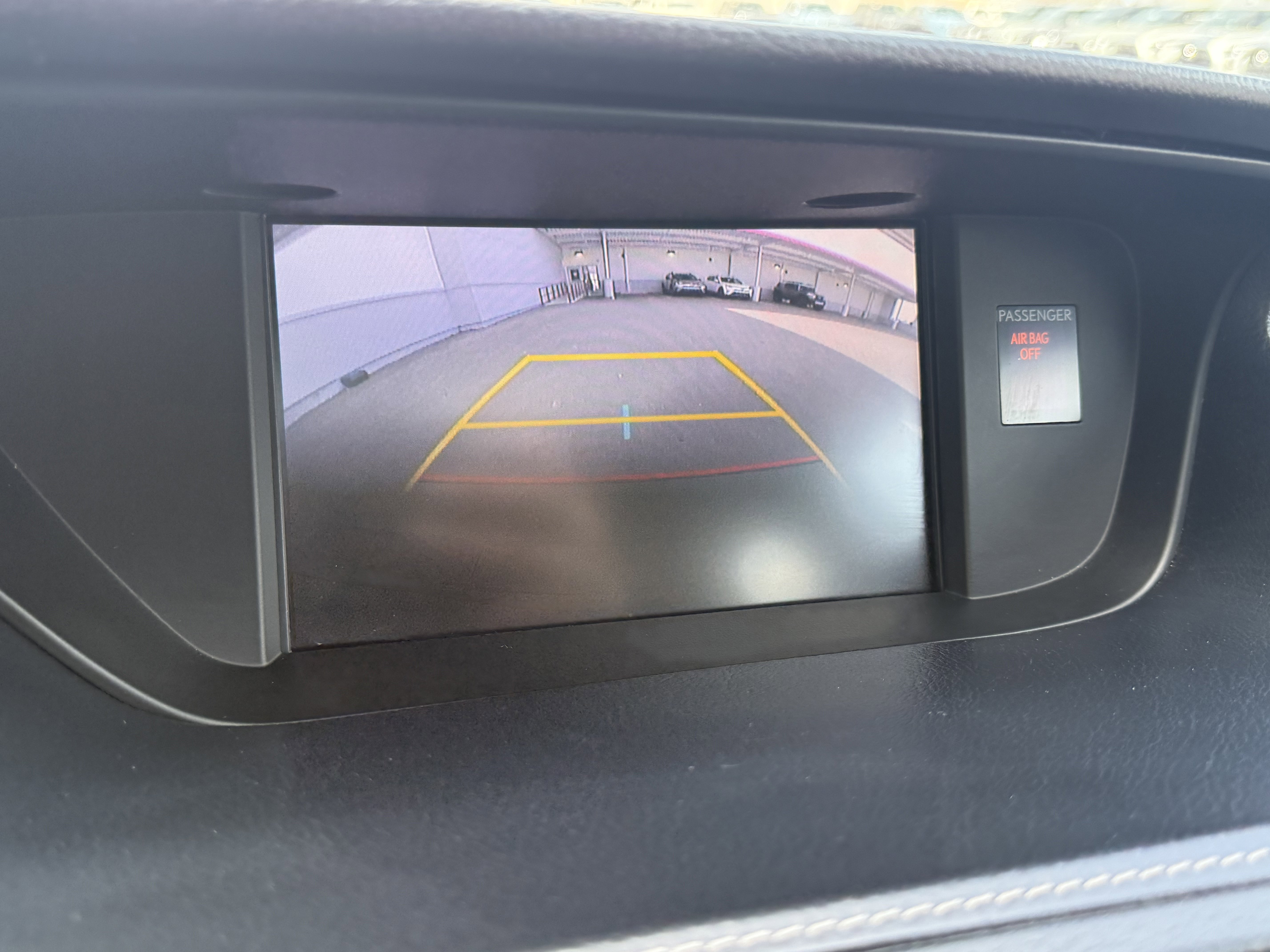 Used 2016 Lexus ES 350 w/ Luxury Package w/Wood Trim image 9