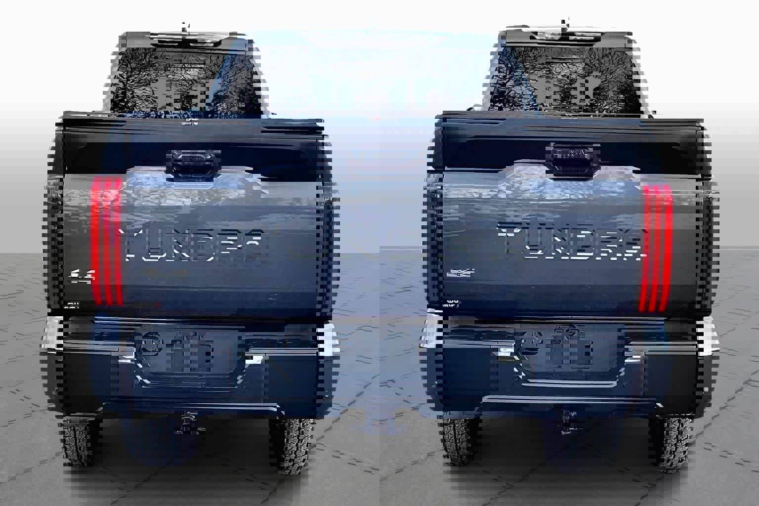 Used 2022 Toyota Tundra SR5 image 4