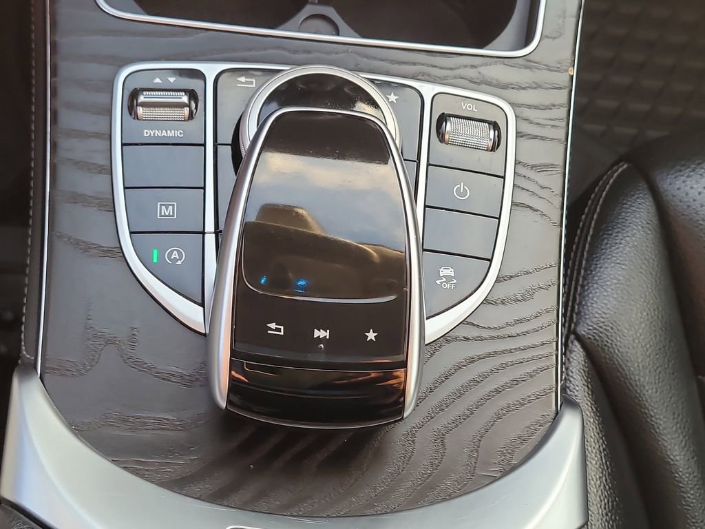 Used 2017 Mercedes-Benz GLC 300 4MATIC Coupe image 24