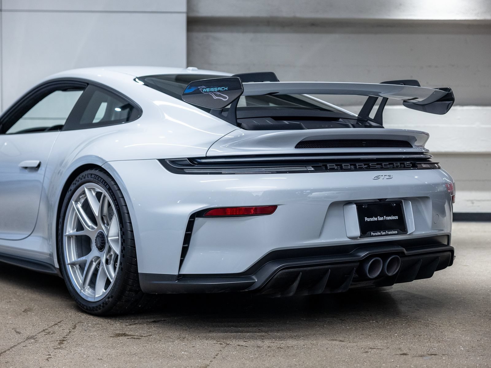Certified 2025 Porsche 911 GT3 RWD image 29