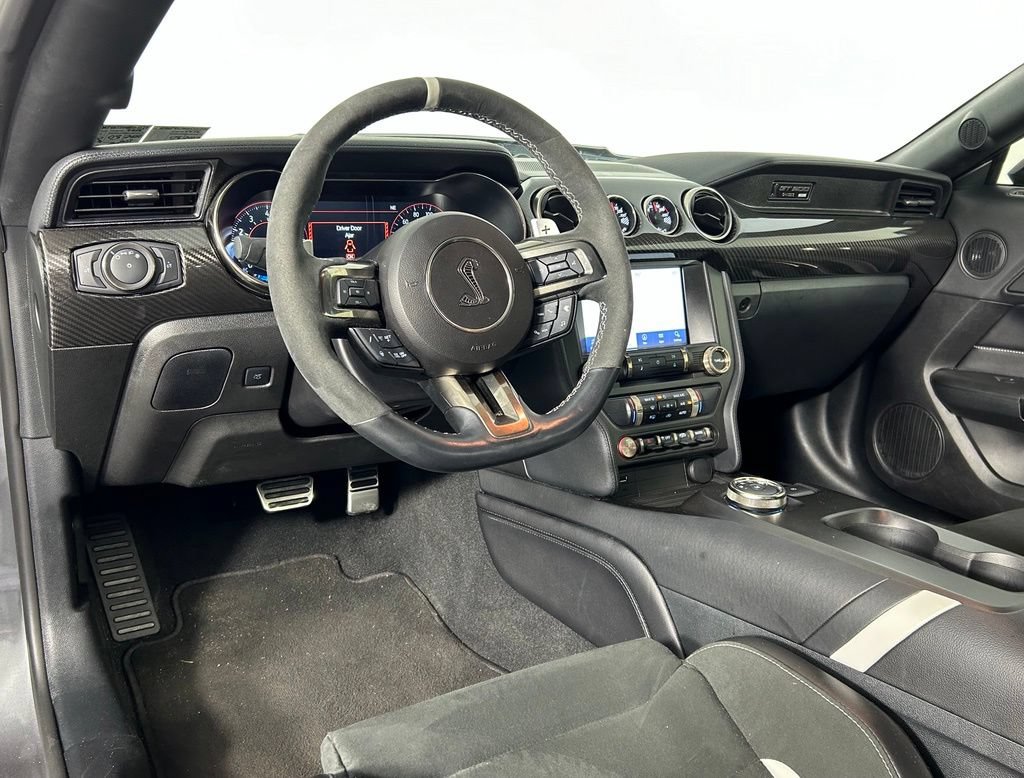 Used 2021 Ford Mustang Shelby GT500 w/ Technology Package RWD image 15