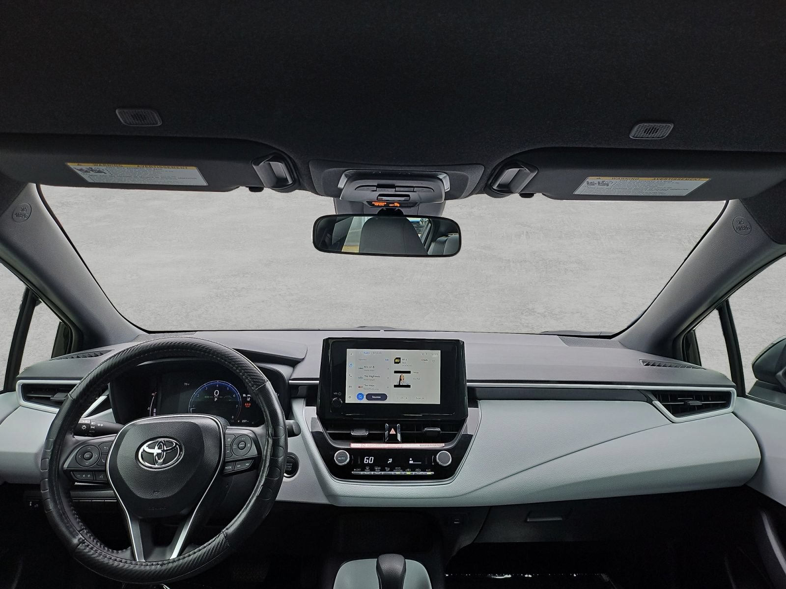 Used 2026 Toyota Corolla SE FWD image 39