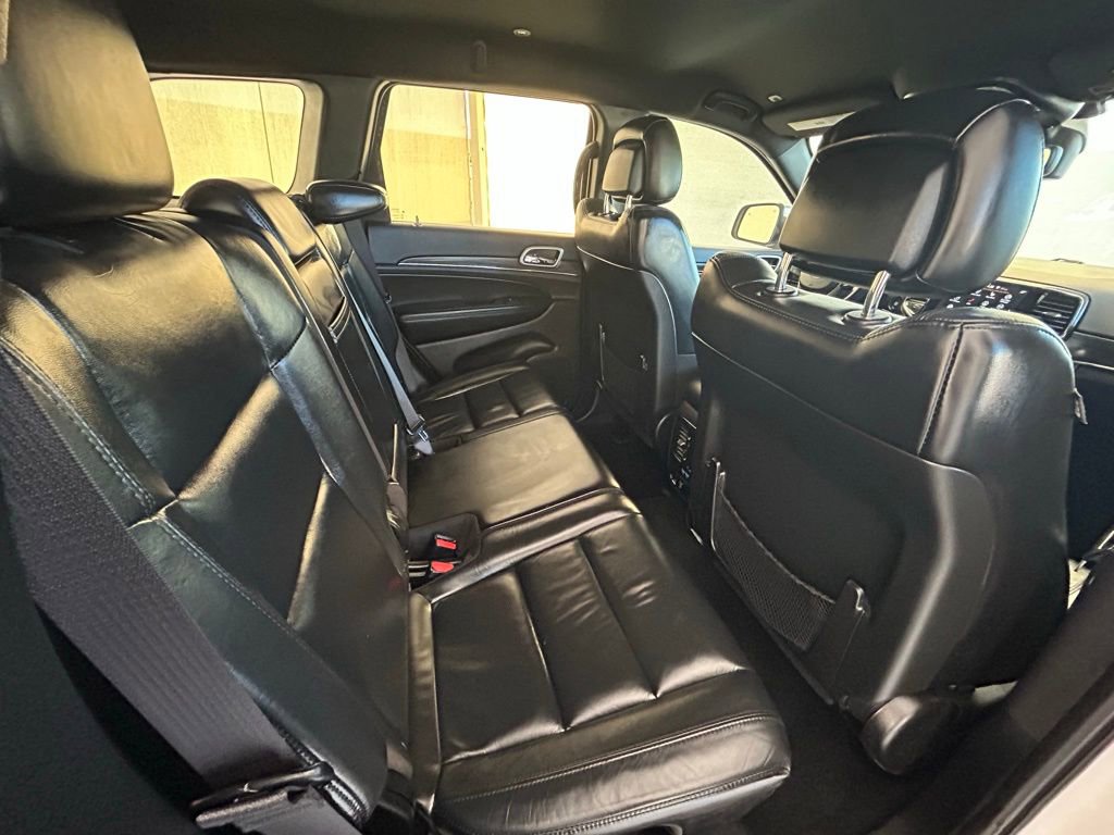 Used 2019 Jeep Grand Cherokee Limited image 20