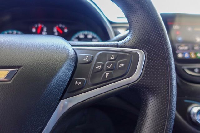 Used 2023 Chevrolet Malibu LT image 15