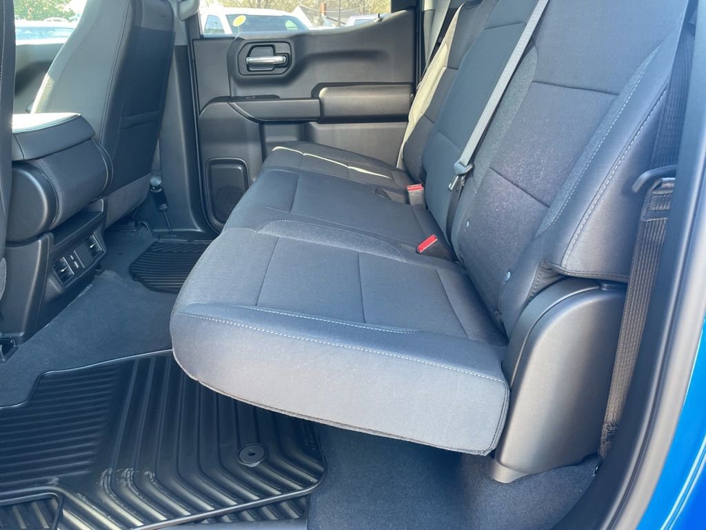 New 2026 Chevrolet Silverado 1500 Custom w/ Turbomax Blackout Package image 37
