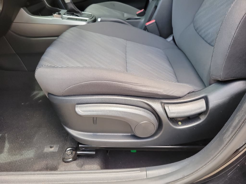 Certified 2024 Kia Seltos LX AWD/4WD image 15