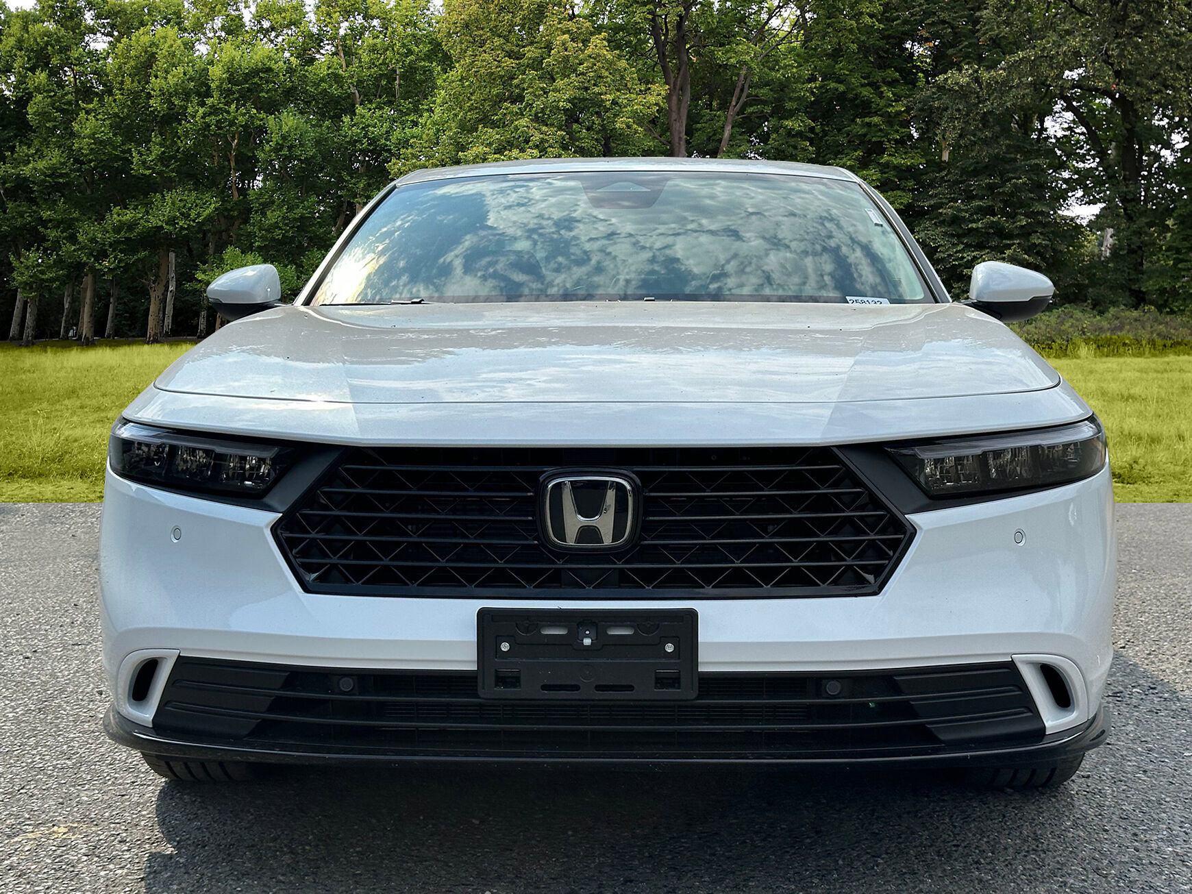 New 2025 Honda Accord EX-L image 2