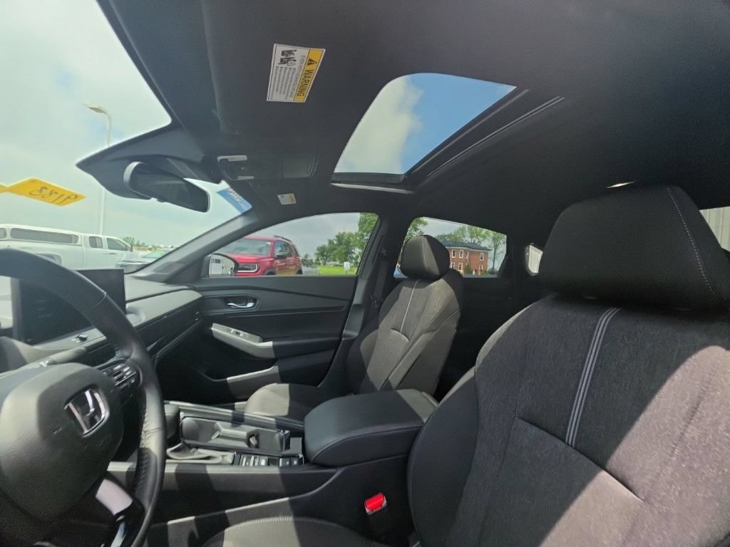 Used 2024 Honda Accord Sport image 15