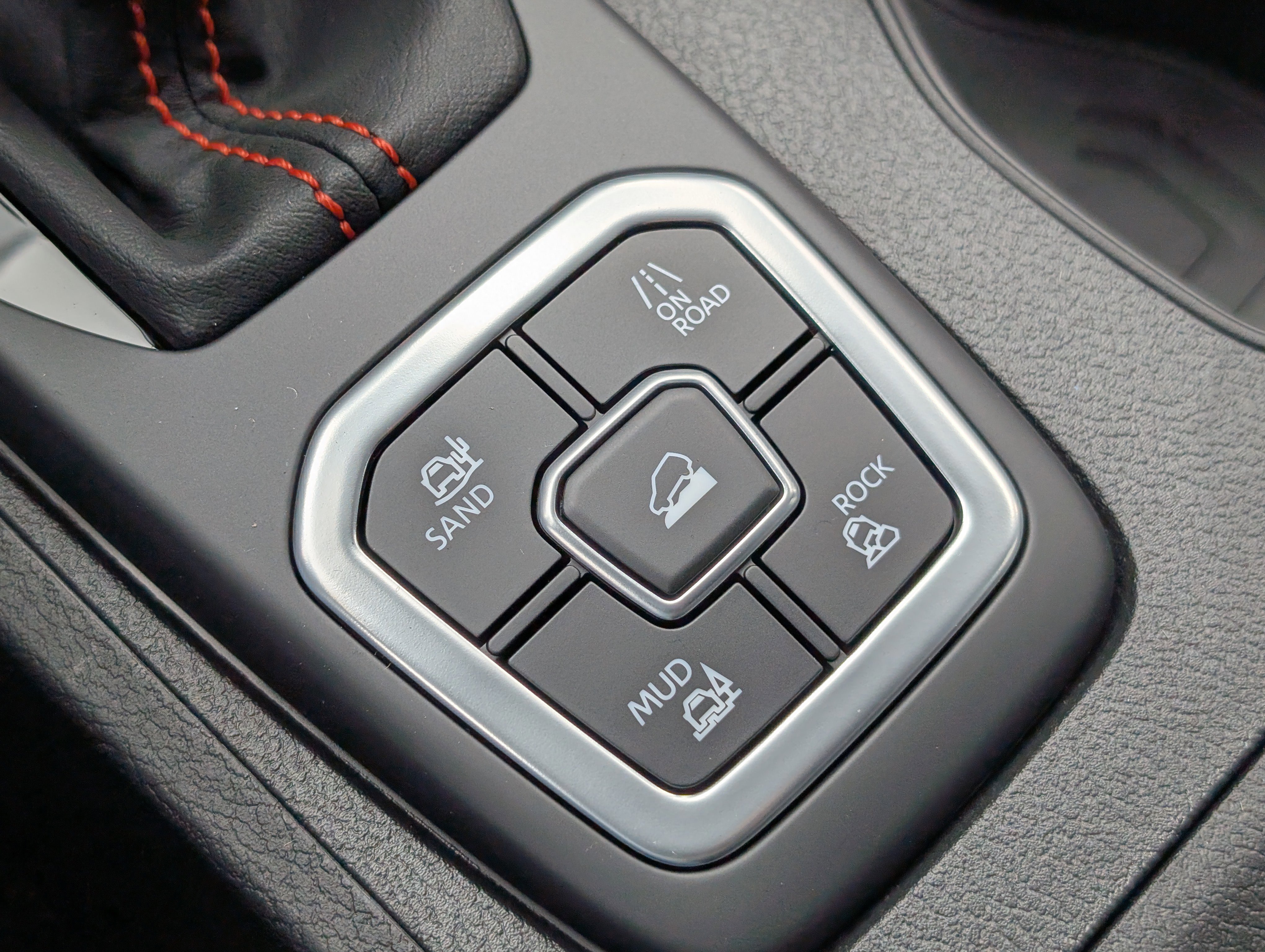 New 2026 Nissan Frontier PRO-4X AWD/4WD image 16
