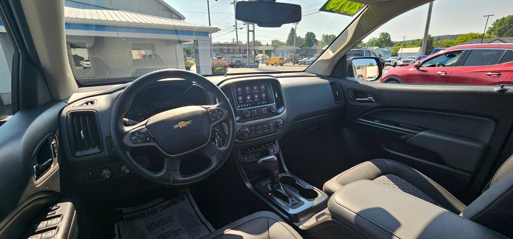 Used 2019 Chevrolet Colorado Z71 AWD/4WD image 13
