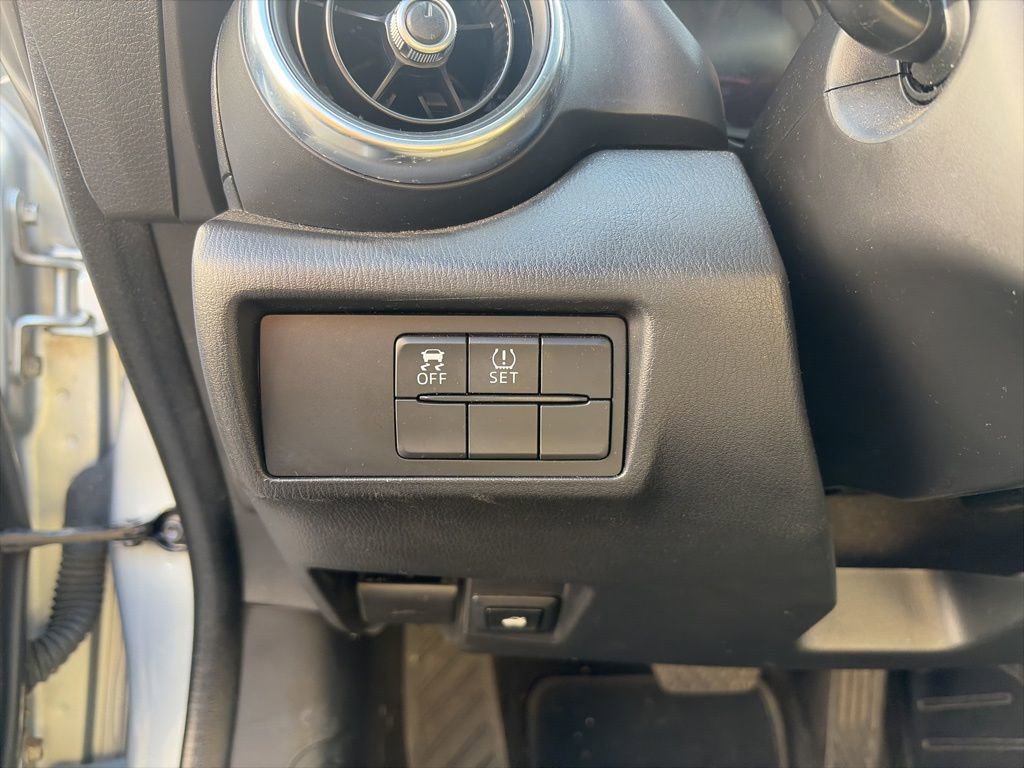 Used 2018 FIAT 124 Spider Lusso image 14