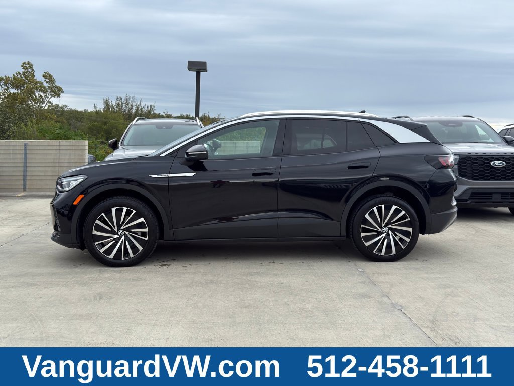 Used 2023 Volkswagen ID.4 Pro S Plus AWD/4WD image 6