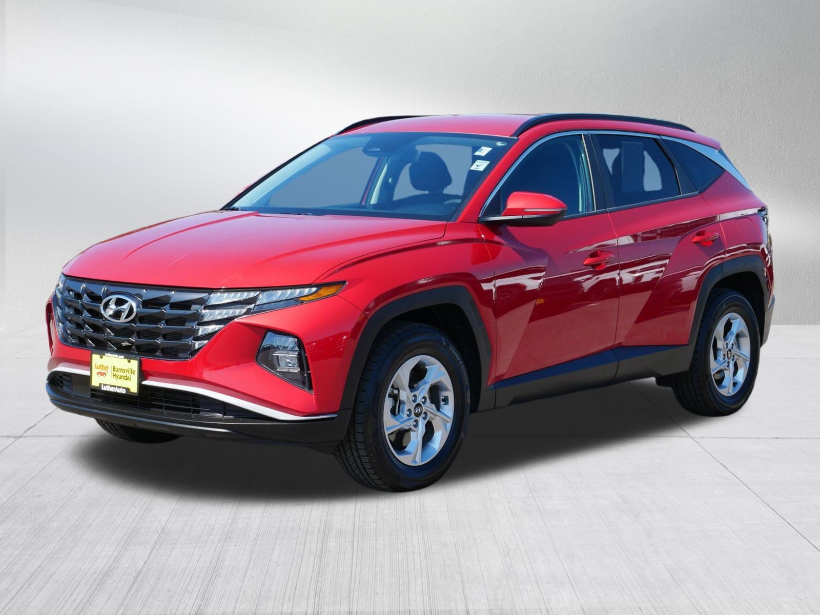 Certified 2022 Hyundai Tucson SEL w/ Cargo Package AWD/4WD image 3