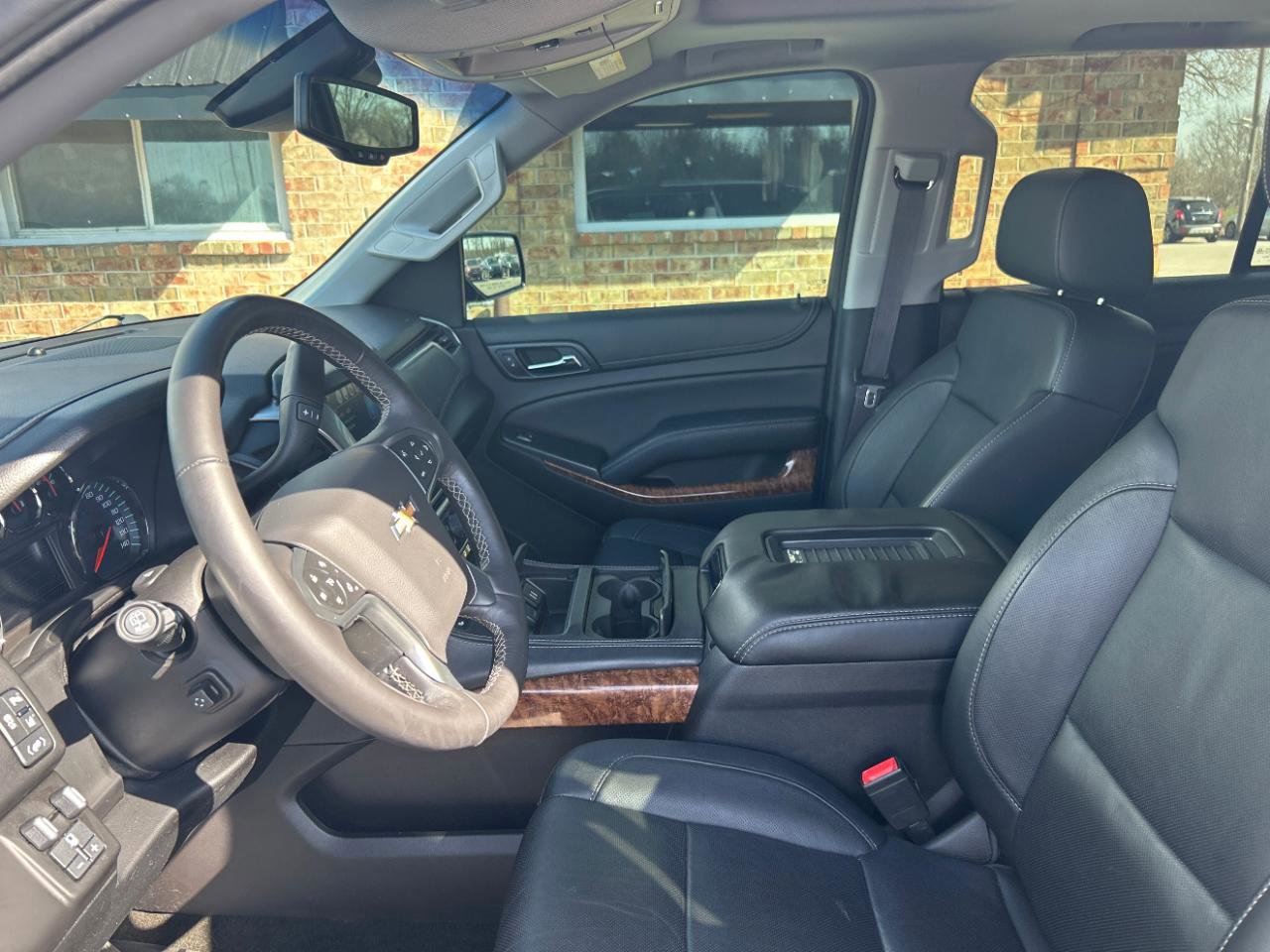Used 2015 Chevrolet Tahoe LTZ RWD image 19