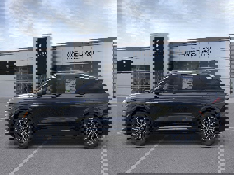 New 2026 Lincoln Nautilus Premier w/ Equipment Group 102A image 3