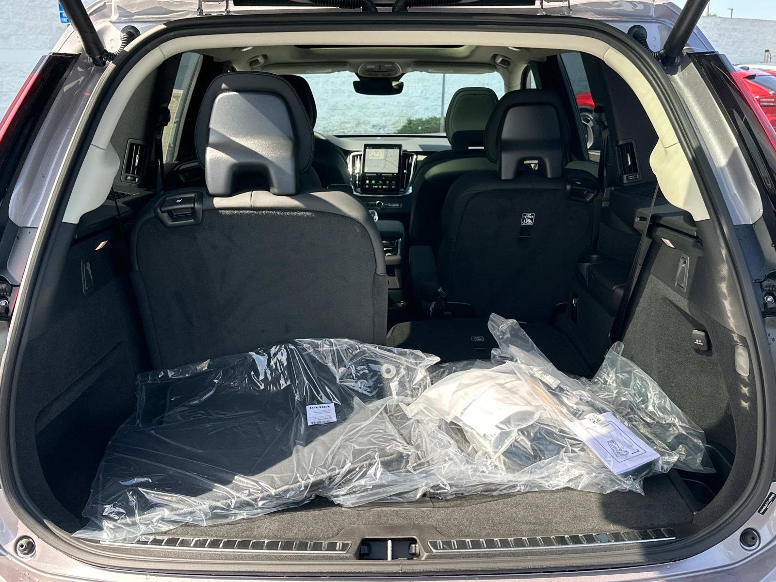 New 2026 Volvo XC90 T8 Plus image 18