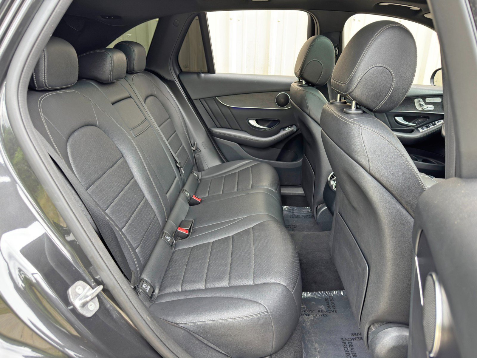 Used 2021 Mercedes-Benz GLC 300 w/ AMG Line image 35