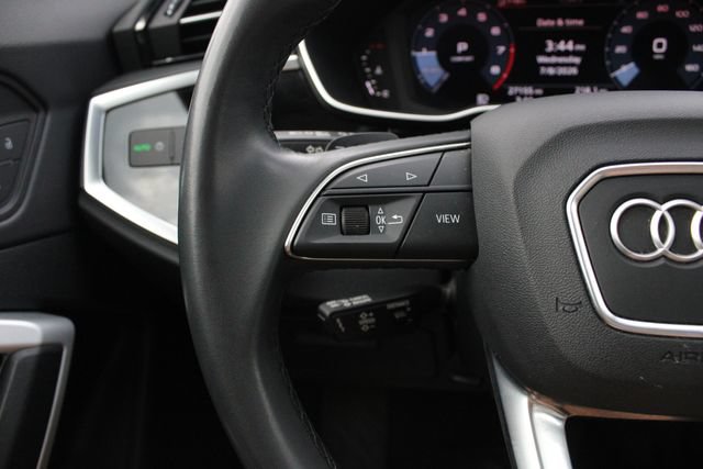Used 2023 Audi Q3 2.0T Premium Plus w/ Premium Plus Package AWD/4WD image 12