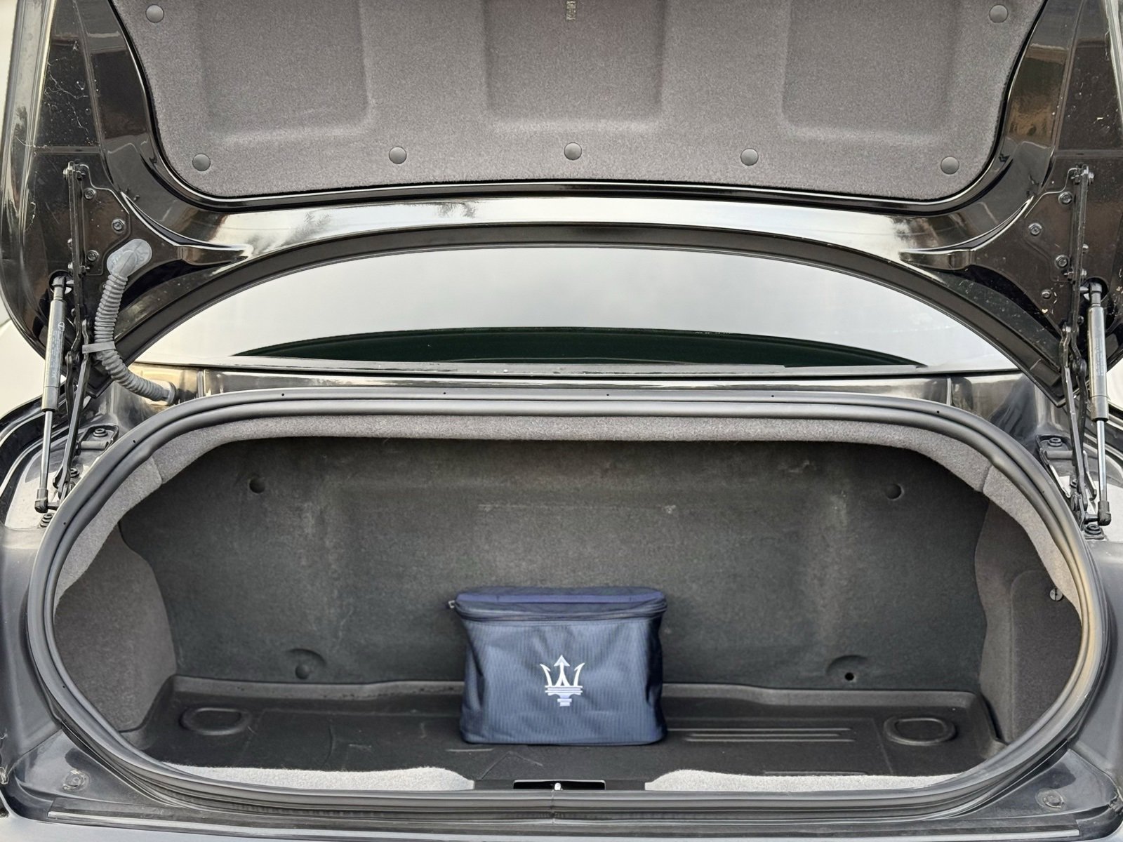 Used 2018 Maserati GranTurismo Sport image 42