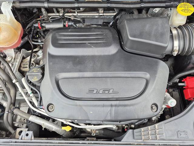 Used 2022 Chrysler Voyager LX FWD image 22
