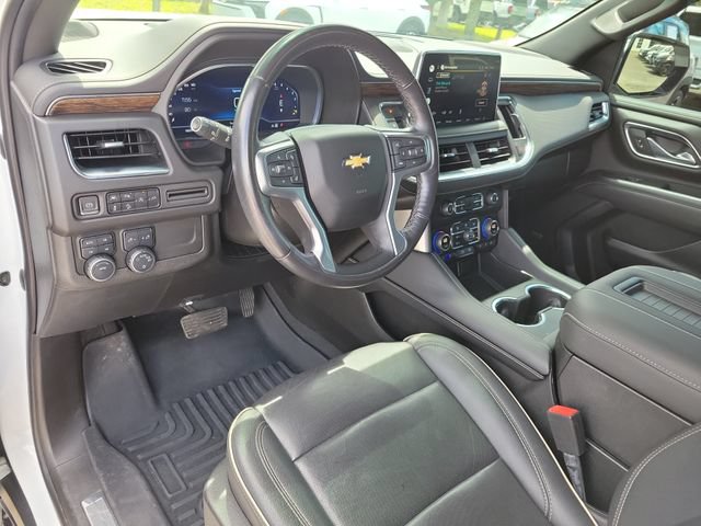 Used 2022 Chevrolet Suburban Premier AWD/4WD image 24