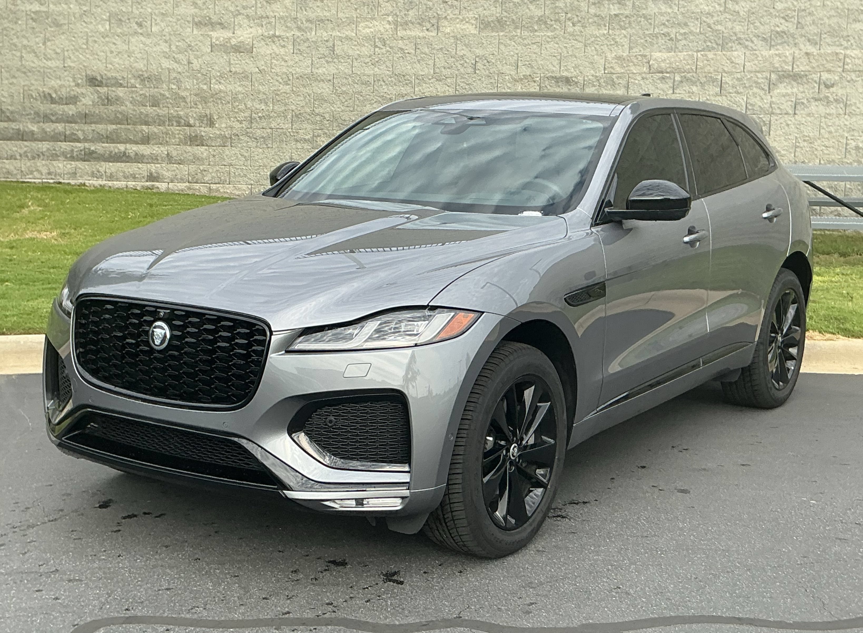 Certified 2026 Jaguar F-PACE R-Dynamic S