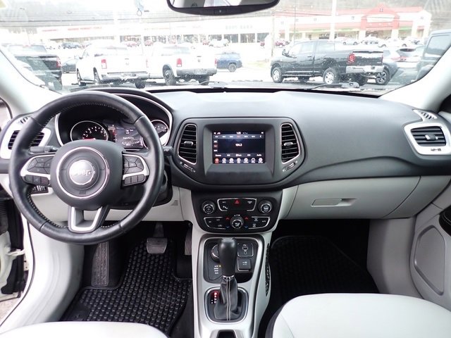 Certified 2019 Jeep Compass Latitude w/ Popular Equipment Group image 16