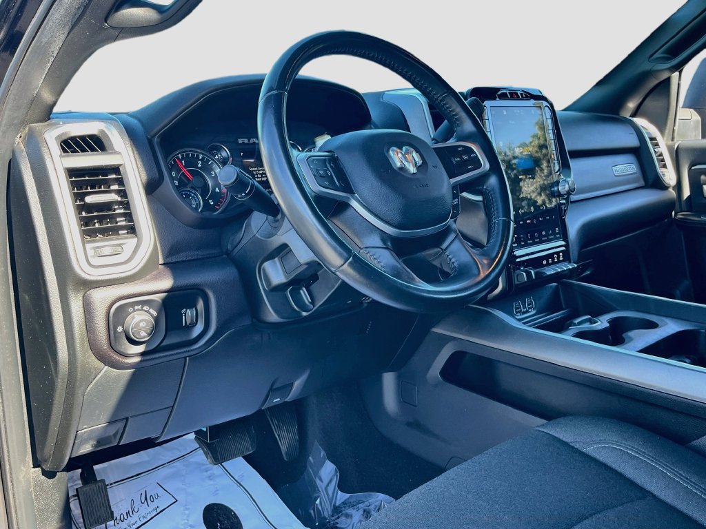 Certified 2024 RAM 2500 Big Horn w/ Night Edition AWD/4WD image 9