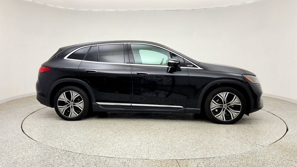 Used 2023 Mercedes-Benz EQE 350+ 4MATIC SUV image 4