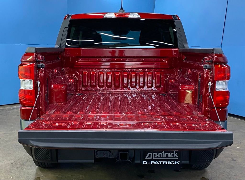 New 2025 Ford Maverick XLT w/ XLT Luxury Package image 9