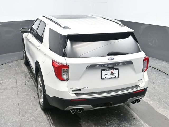 Used 2020 Ford Explorer Platinum w/ Premium Technology Package image 24