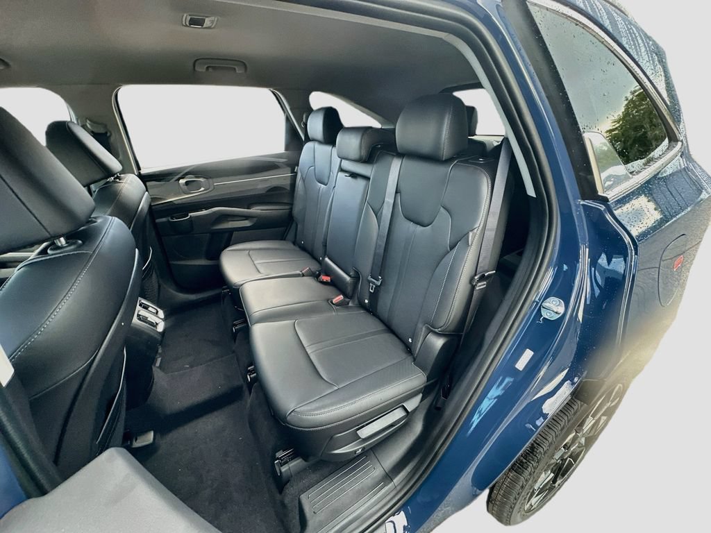 New 2026 Kia Sorento EX FWD image 24