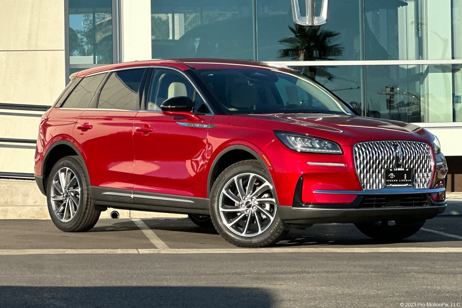 New 2025 Lincoln Corsair FWD w/ Equipment Group 101A