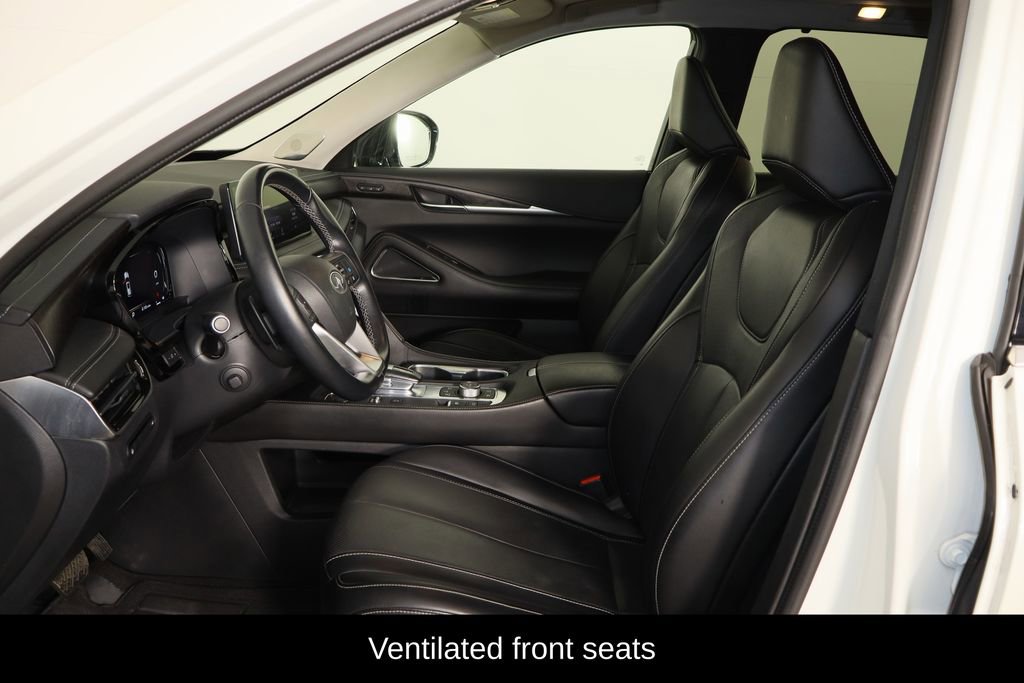 Used 2023 INFINITI QX60 Sensory w/ Cargo Package image 16