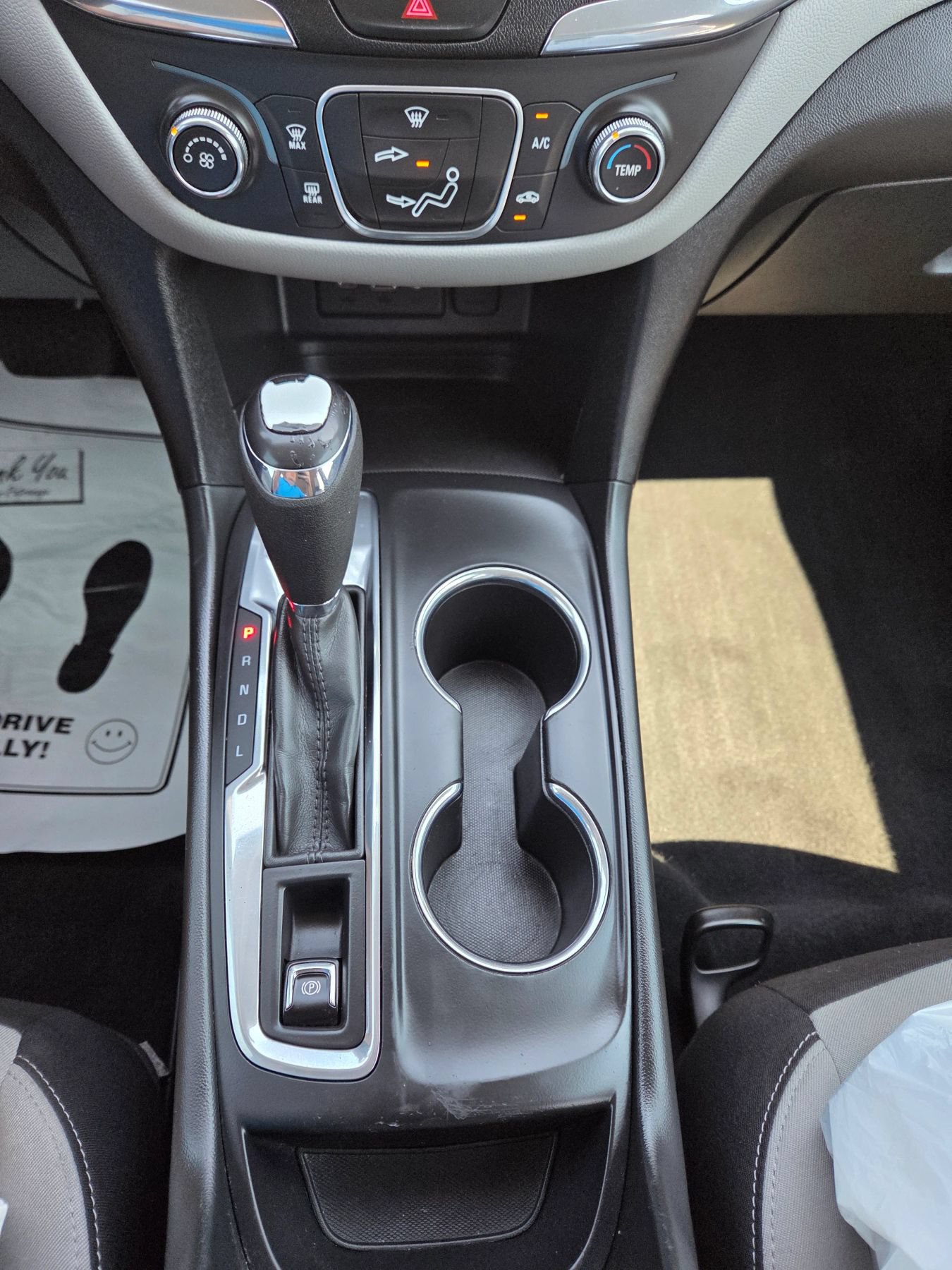 Used 2019 Chevrolet Equinox LS w/ LS Convenience Package FWD image 10